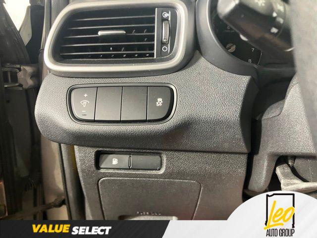 2016 Kia Sorento 3.3L LX
