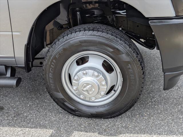2024 Ram 3500 Tradesman Crew Cab 4x4 8' Box