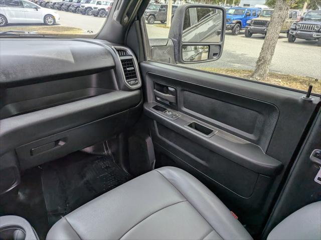 2024 Ram 3500 Tradesman Crew Cab 4x4 8' Box