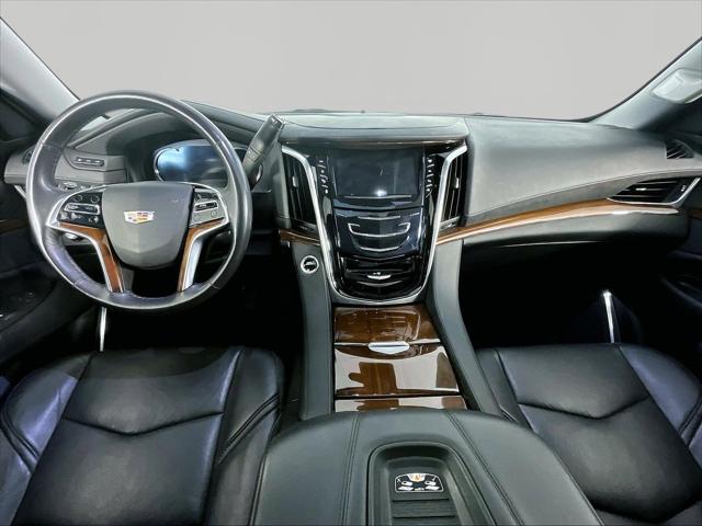 2020 Cadillac Escalade 4WD Luxury