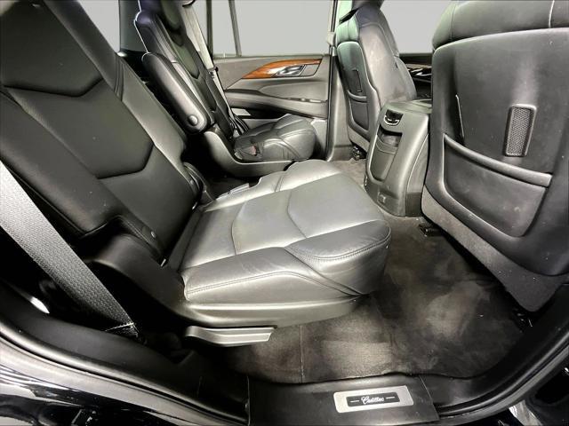 2020 Cadillac Escalade 4WD Luxury