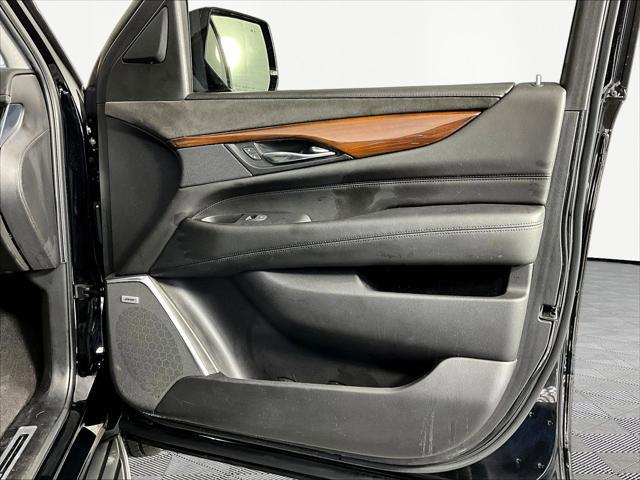 2020 Cadillac Escalade 4WD Luxury