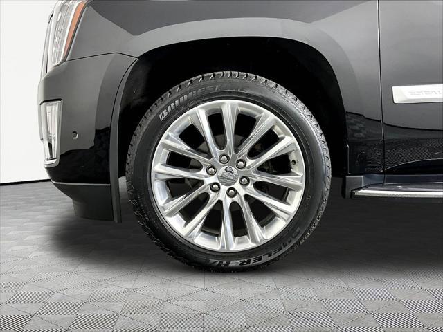 2020 Cadillac Escalade 4WD Luxury