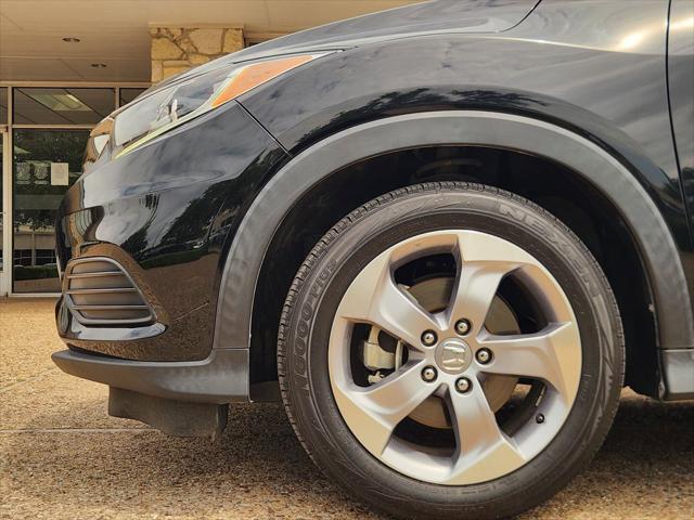 2022 Honda HR-V 2WD LX