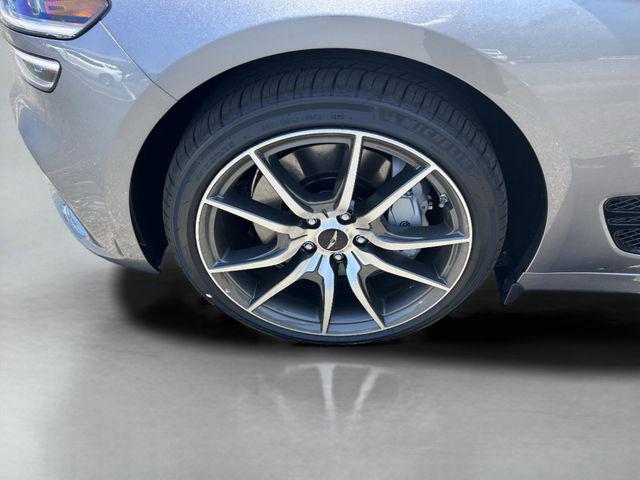 2026 Genesis G70 2.5T RWD Prestige