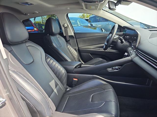 2022 Hyundai Elantra Hybrid Limited