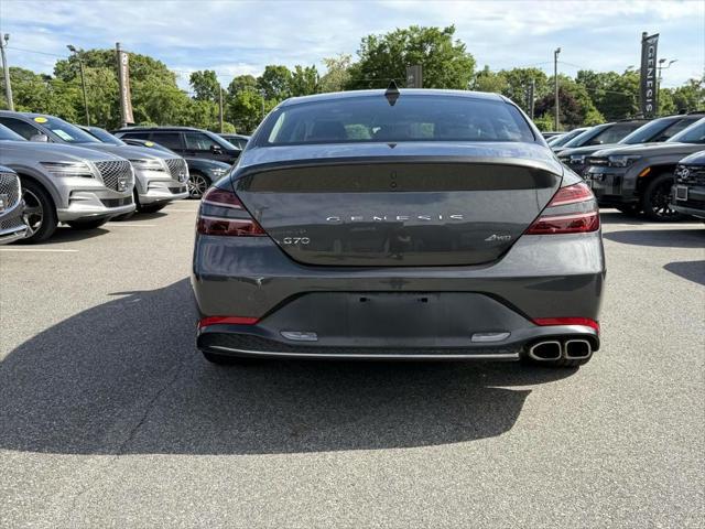 2022 Genesis G70 2.0T AWD