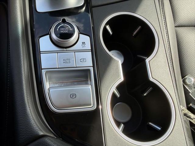 2022 Genesis G70 2.0T AWD