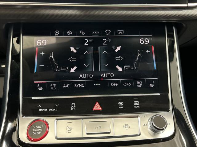 2025 Audi RS Q8 quattro Tiptronic