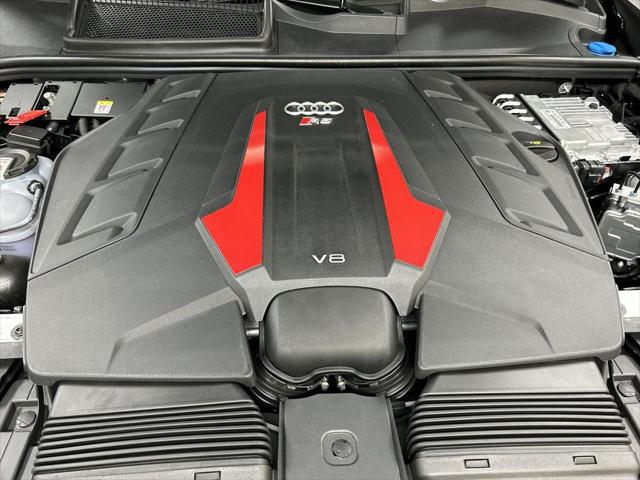 2025 Audi RS Q8 quattro Tiptronic