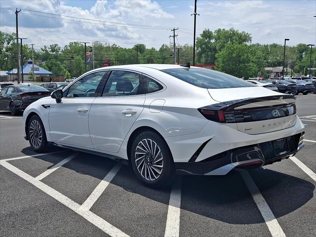 2025 Hyundai Sonata Hybrid SEL