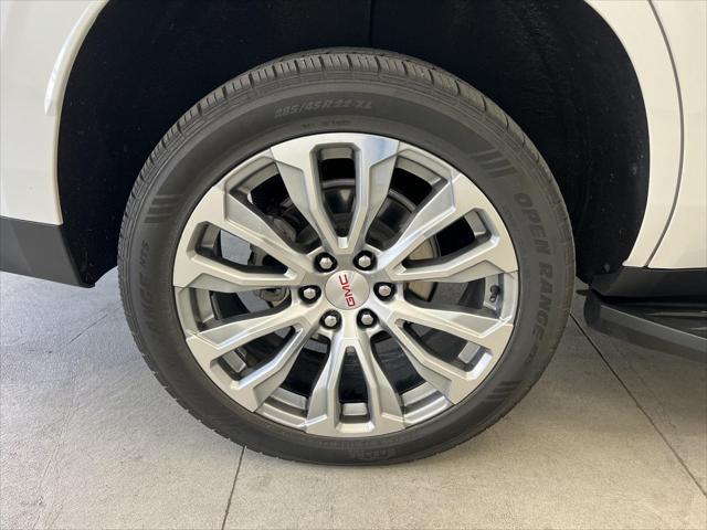 2023 GMC Yukon 4WD Denali