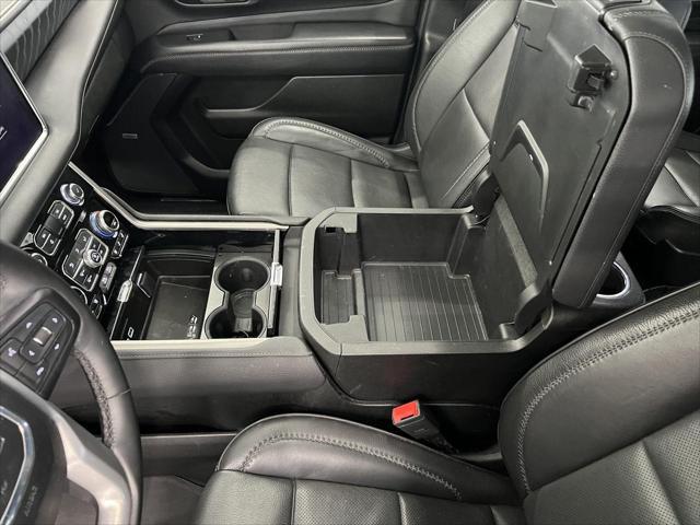 2023 GMC Yukon 4WD Denali