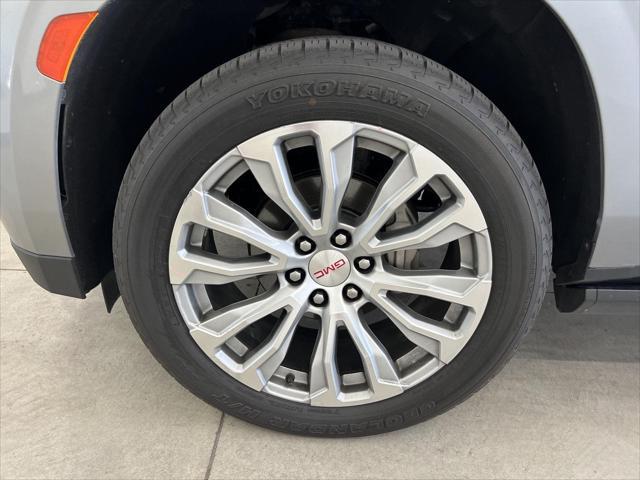 2023 GMC Yukon XL 4WD Denali
