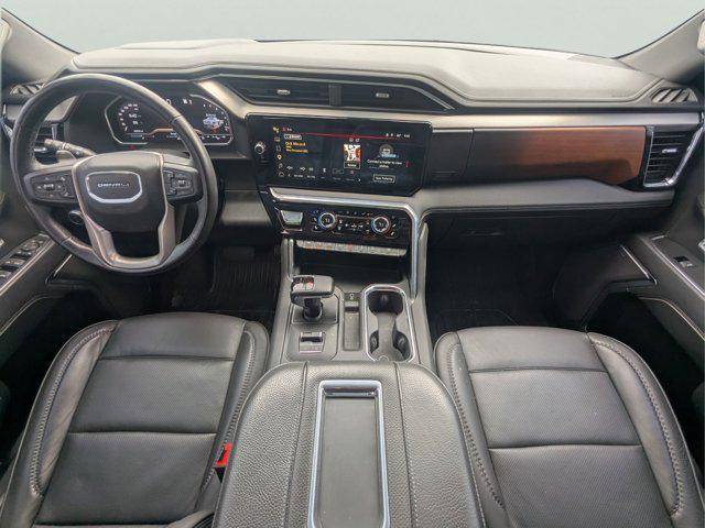 2022 GMC Sierra 1500 4WD Crew Cab Short Box Denali