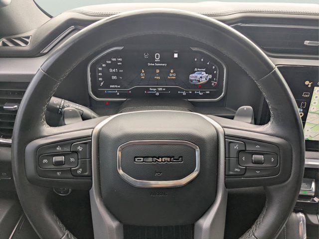 2022 GMC Sierra 1500 4WD Crew Cab Short Box Denali