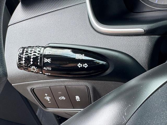 2022 Hyundai Santa Cruz SE