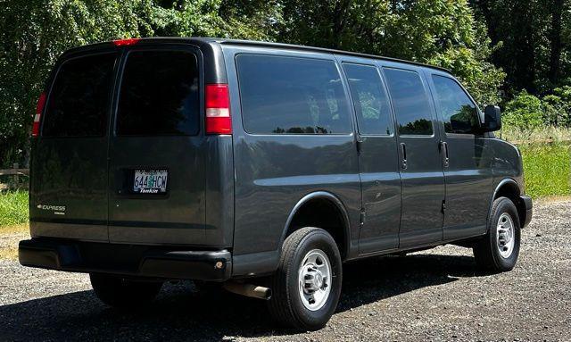 2015 Chevrolet Express Work Van