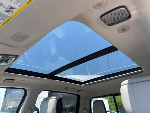 2025 Ram 1500 Tungsten Crew Cab 4x4 5'7" Box
