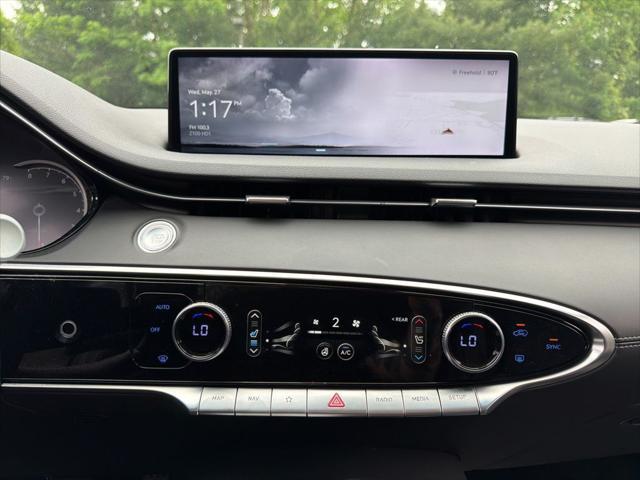 2023 Genesis GV70 2.5T AWD