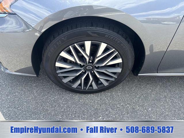 2024 Nissan Altima SV FWD