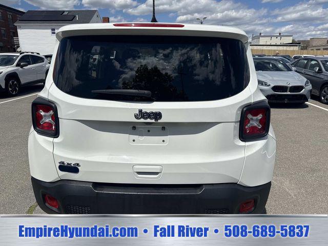 2023 Jeep Renegade Latitude 4x4