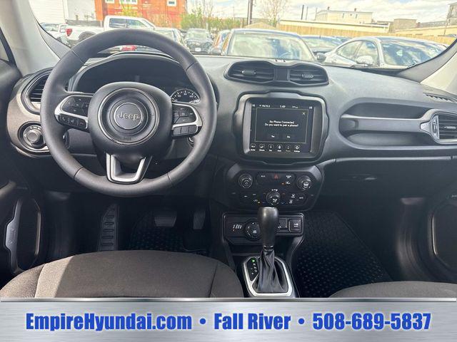 2023 Jeep Renegade Latitude 4x4