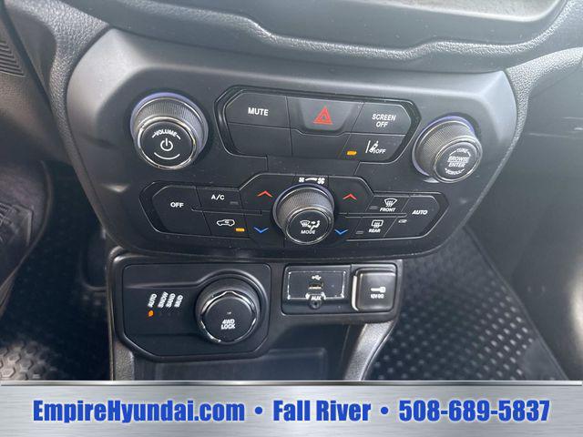 2023 Jeep Renegade Latitude 4x4