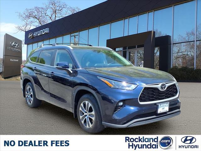 2023 Toyota Highlander XLE for sale in WEST NYACK, NY
