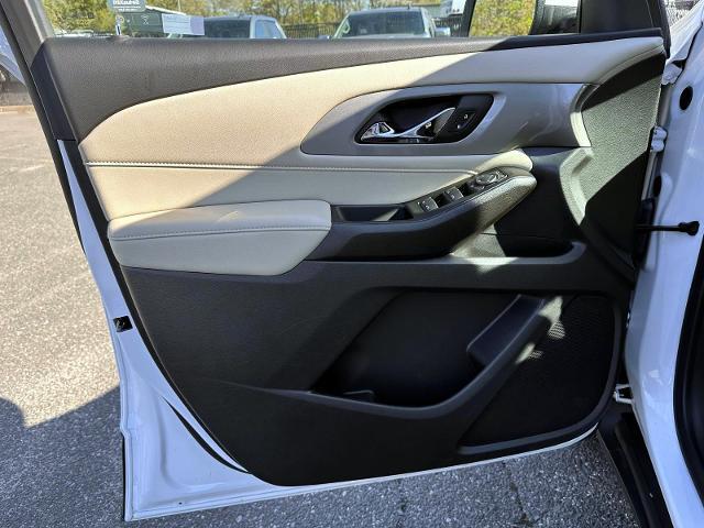 2023 Chevrolet Traverse AWD LS