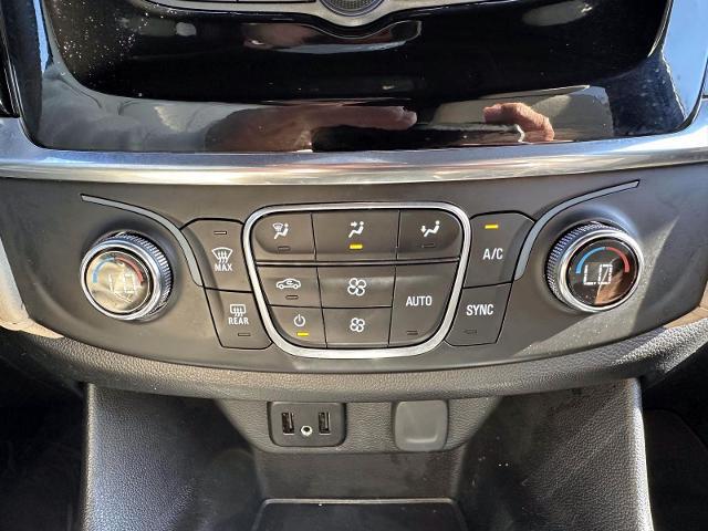 2023 Chevrolet Traverse AWD LS