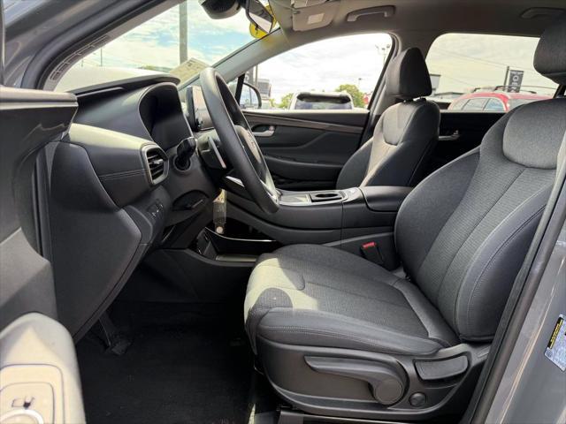 2023 Hyundai Santa Fe SE