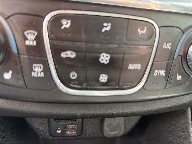 2020 Chevrolet Traverse FWD LT Leather