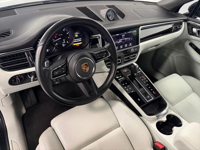 2023 Porsche Macan T