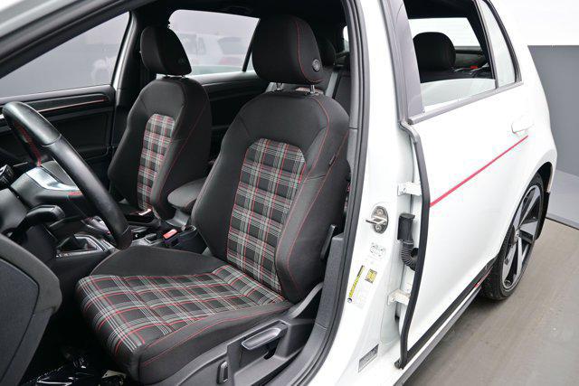 2018 Volkswagen Golf GTI 2.0T SE