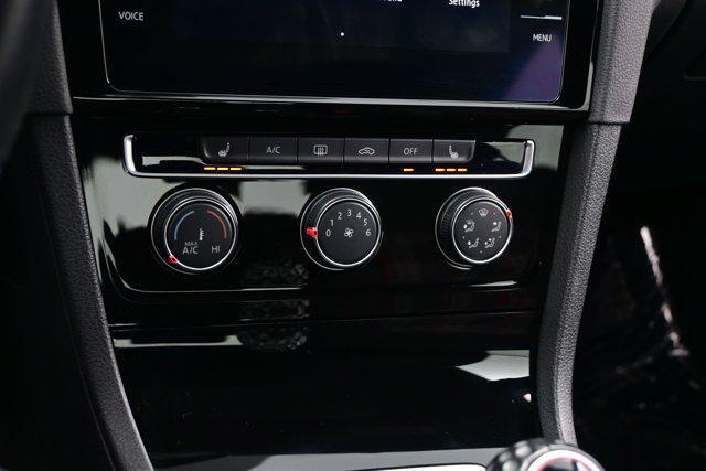 2018 Volkswagen Golf GTI 2.0T SE