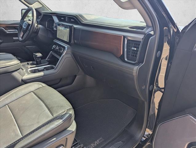 2023 GMC Sierra 1500 4WD Crew Cab Short Box Denali