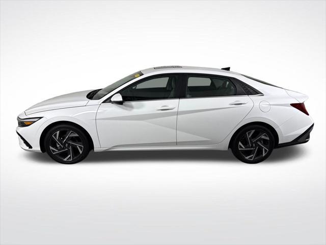 2025 Hyundai Elantra Hybrid Limited