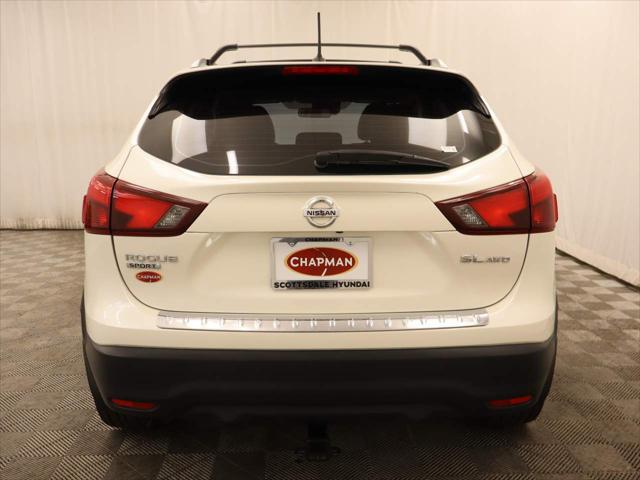 2017 Nissan Rogue Sport SL