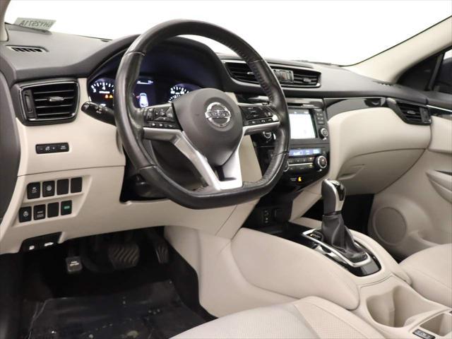 2017 Nissan Rogue Sport SL