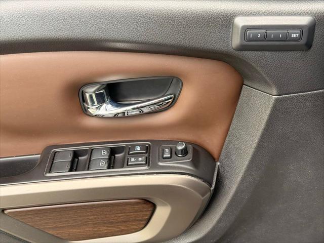2020 Nissan Titan Crew Cab Platinum Reserve 4x4