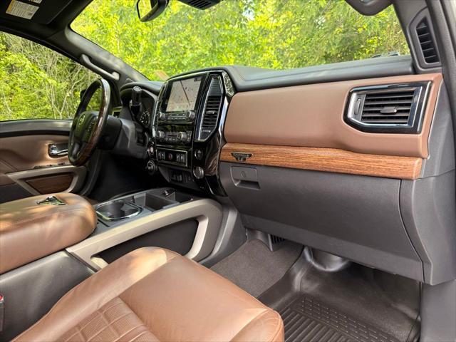 2020 Nissan Titan Crew Cab Platinum Reserve 4x4
