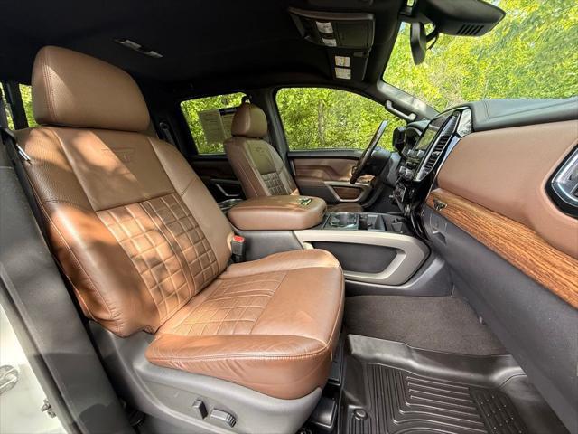 2020 Nissan Titan Crew Cab Platinum Reserve 4x4