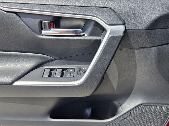 2023 Toyota RAV4 Prime SE