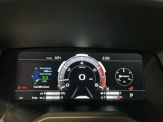 2026 Toyota Tundra Limited CrewMax 5.5' Bed