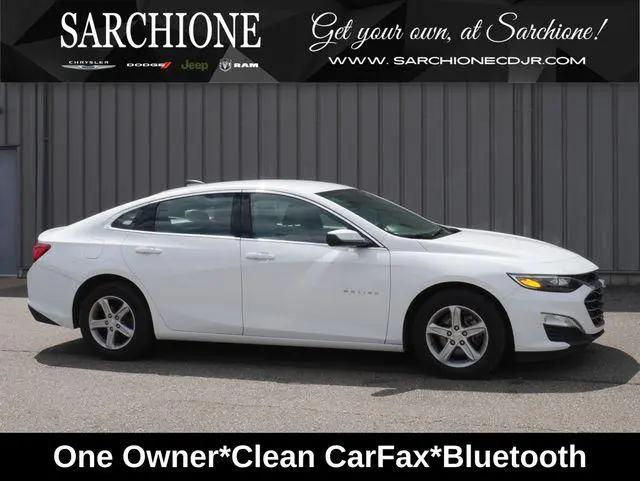 2020 Chevrolet Malibu FWD 1FL for sale in Dalton, OH