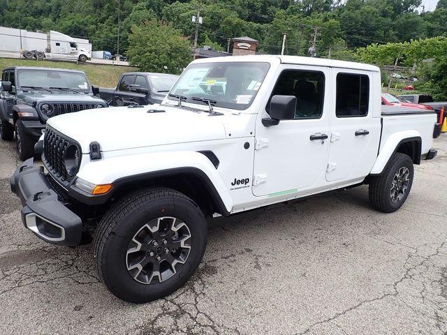 2026 Jeep Gladiator GLADIATOR SAHARA 4X4 2026 Jeep Gladiator GLADIATOR SAHARA 4X4