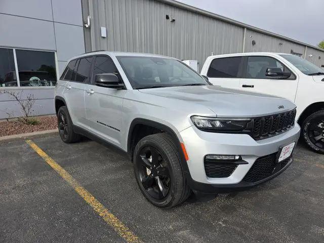 2024 Jeep Grand Cherokee Limited 4x4 for sale in Viroqua, WI