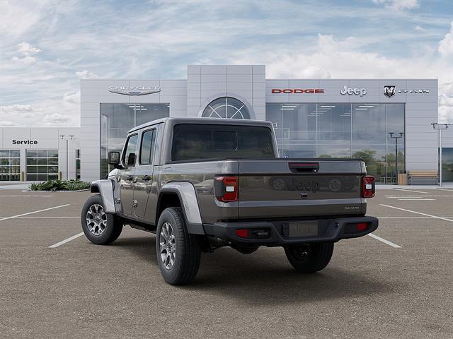2026 Jeep Gladiator GLADIATOR SAHARA 4X4