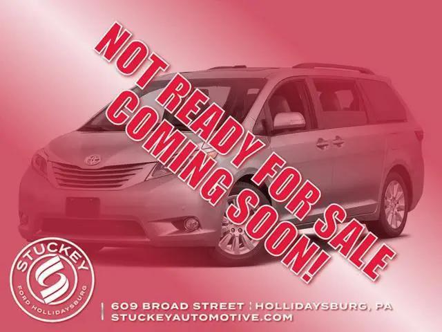 2016 Toyota Sienna XLE 8 Passenger for sale in Hollidaysburg, PA